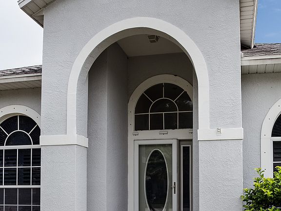 2nd image of 2812 Englewood Dr