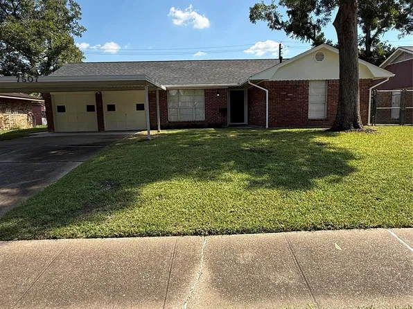 7507 Sandpiper Dr, Houston, TX 77074