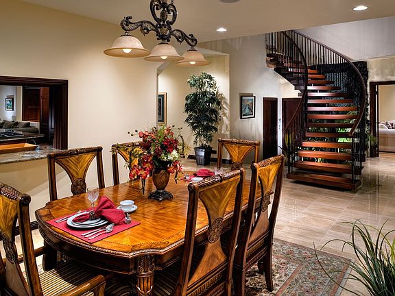 Formal Dining