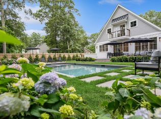 18 Red Cedar Rd, Southampton, NY 11968