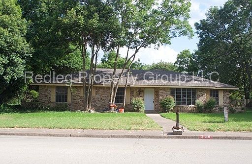 3rd image of 206 Hanna Ave