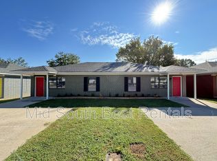 1114 Ruth Ann Dr, Jacksonville, AR 72076