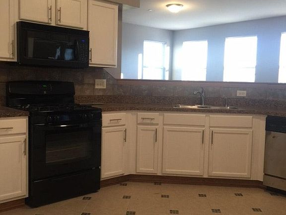 2nd image of 6401 Blue Sky Ln