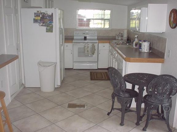 4th image of 13950 SE 155th Pl