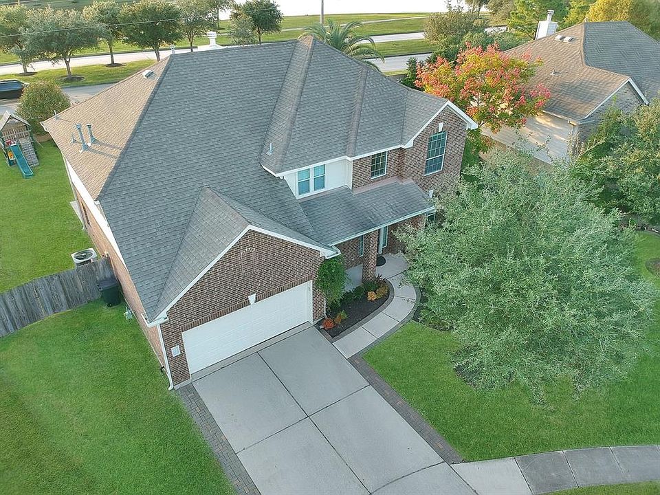 1st image of 881 Pebblebank Ln