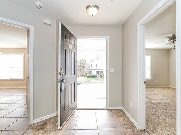 4th image of 4011 Mountainridge Dr
