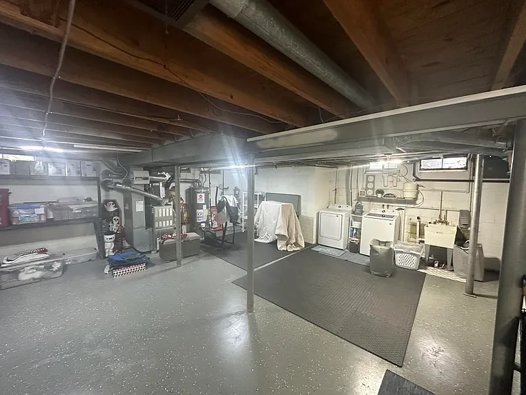 3749 Maxwell Rd — Photo 36