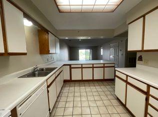 350 S Wildwood Dr APT D3, Branson, MO 65616