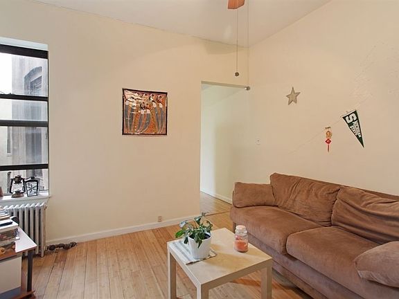 3rd image of 534 Graham Ave APT 14
