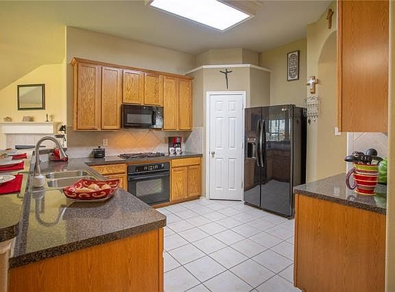 5th image of 4601 Paladium Dr