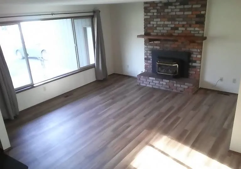 35358 Woodland Ln — Photo 13