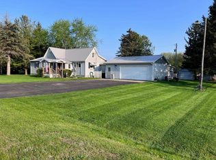 4149 Worth Rd, Pinconning, MI 48650