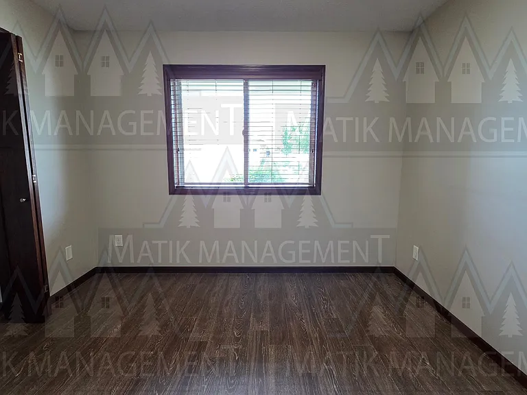 2581 Hawk Ridge Ct SE — Photo 45