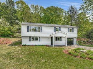 357 May St, Naugatuck, CT 06770