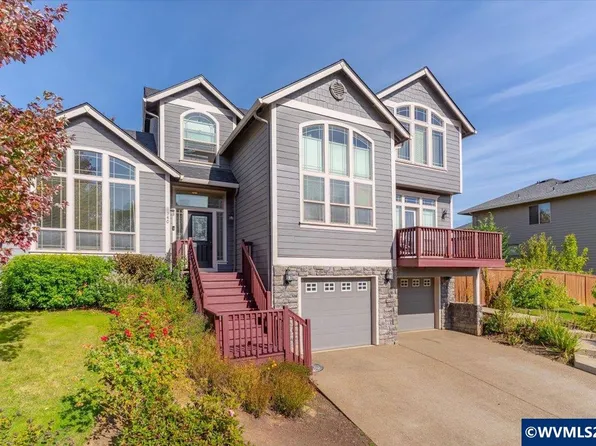1340 W Meadows Dr NW, Salem, OR 97304
