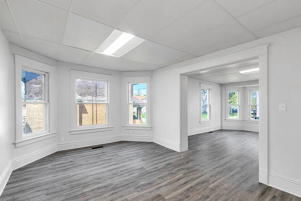 2 bed, 1000 sqft, $995 — Photo 3