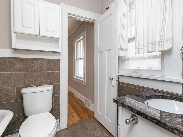 3014 Woodland Ave — Photo 22