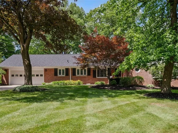 47 Clairhaven Dr, Hudson, OH 44236