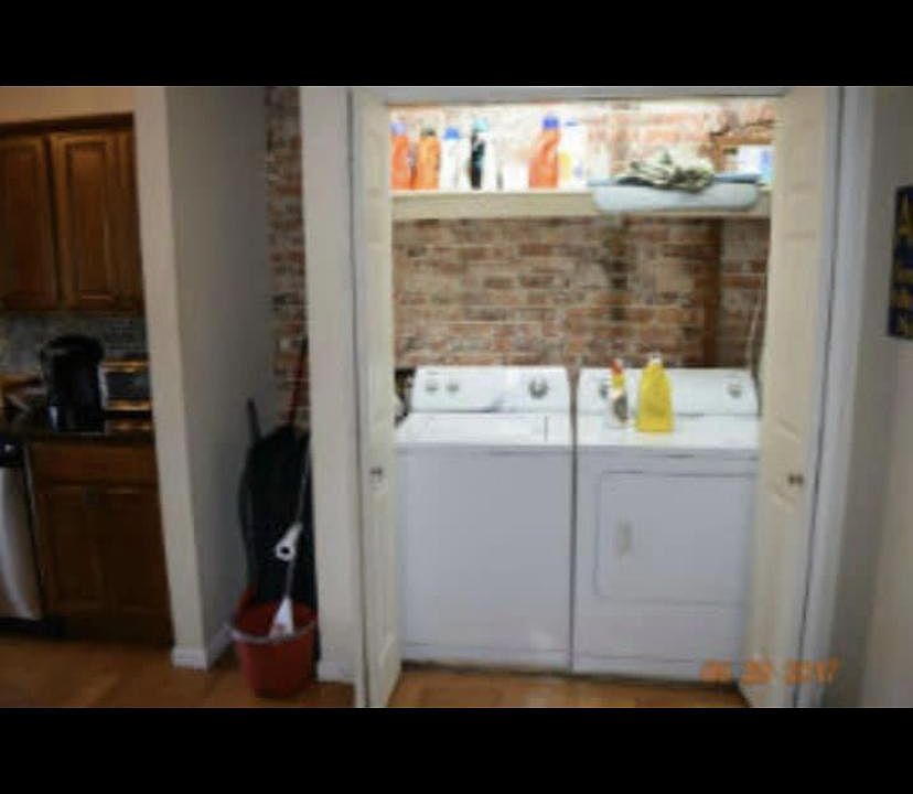 2nd image of 138 Court St #B