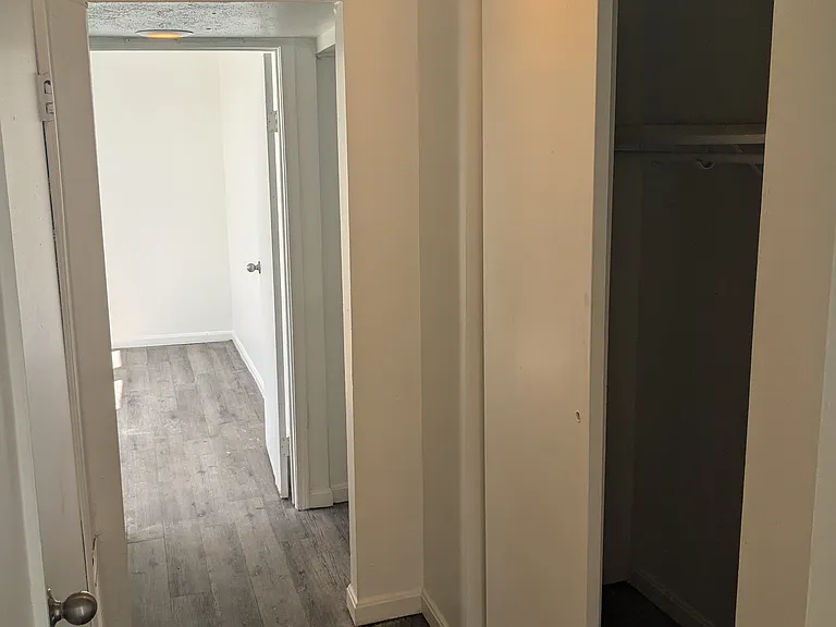 227 Renner St #4 — Photo 39