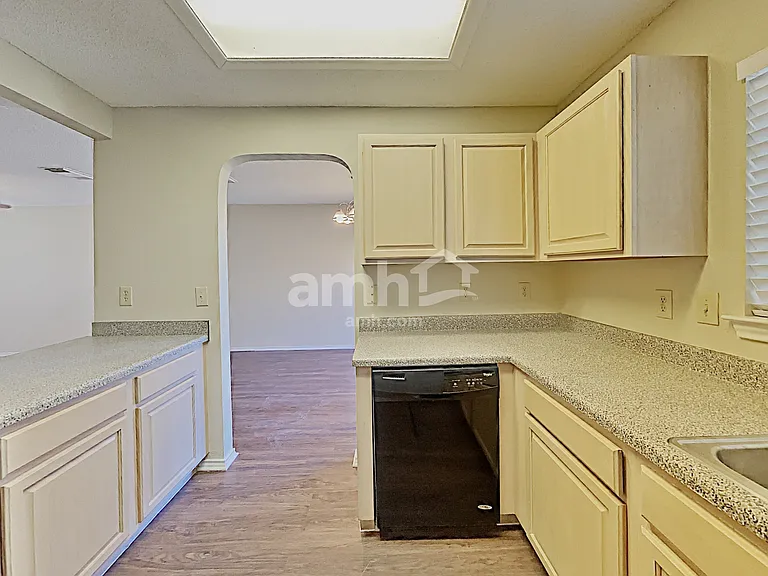 7803 Gideon Rock — Photo 3