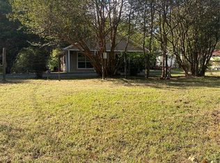 3702 Boettcher Dr, Huntsville, TX 77340
