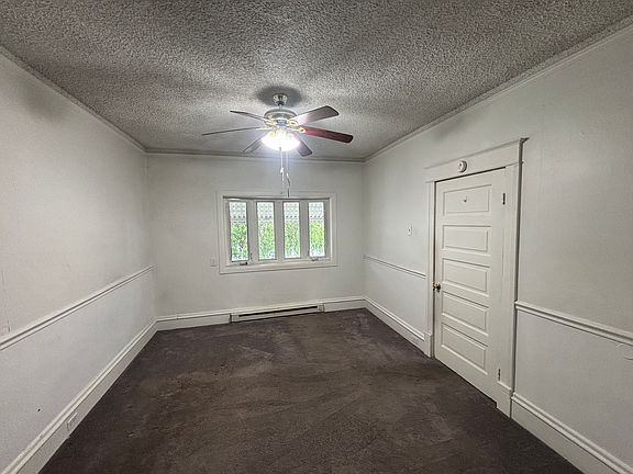 4th image of 424 E Broad St #1