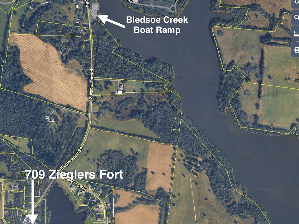 2nd image of 709 Zieglers Fort Rd