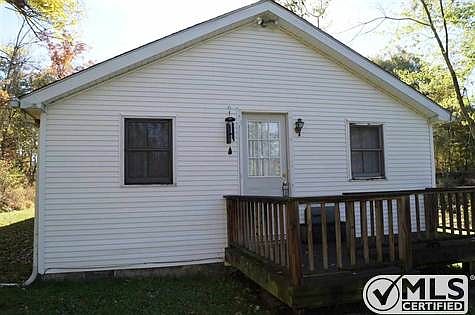 2nd image of 35 Military Ln