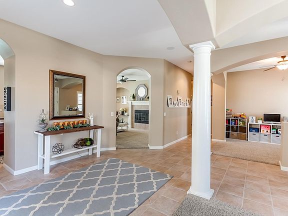 3rd image of 2712 Mira Vista Dr