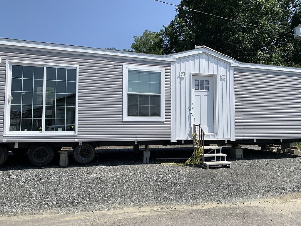 4 Mustang Ave, Marlborough, MA 01752 MLS 73139532 Zillow