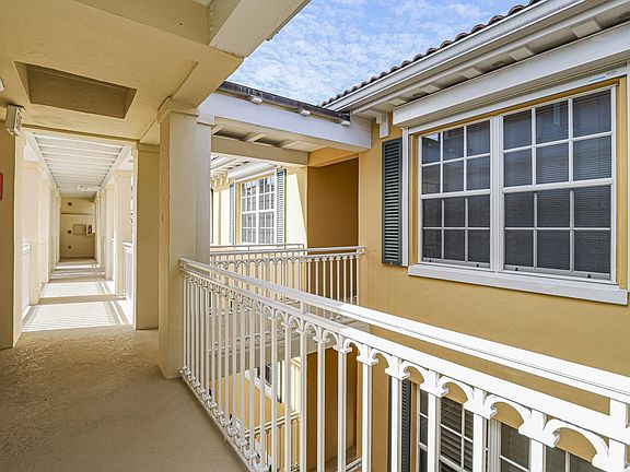 4th image of 5225 E Harbor Village Drive
