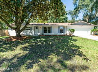 2142 E Chablis Ct, Orange Park, FL 32073