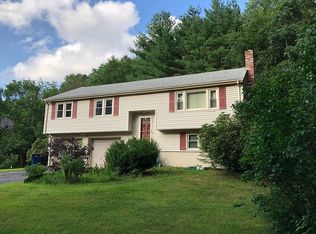 606 Massapoag Ave, Sharon, MA 02067