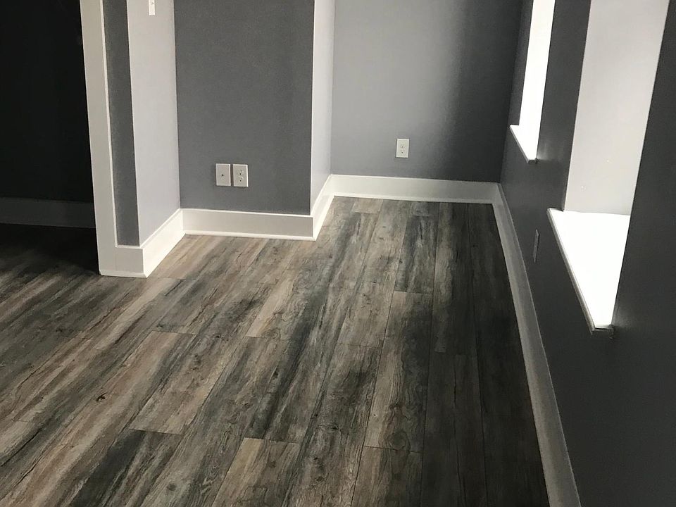 1st image of 305 N 52nd St #4