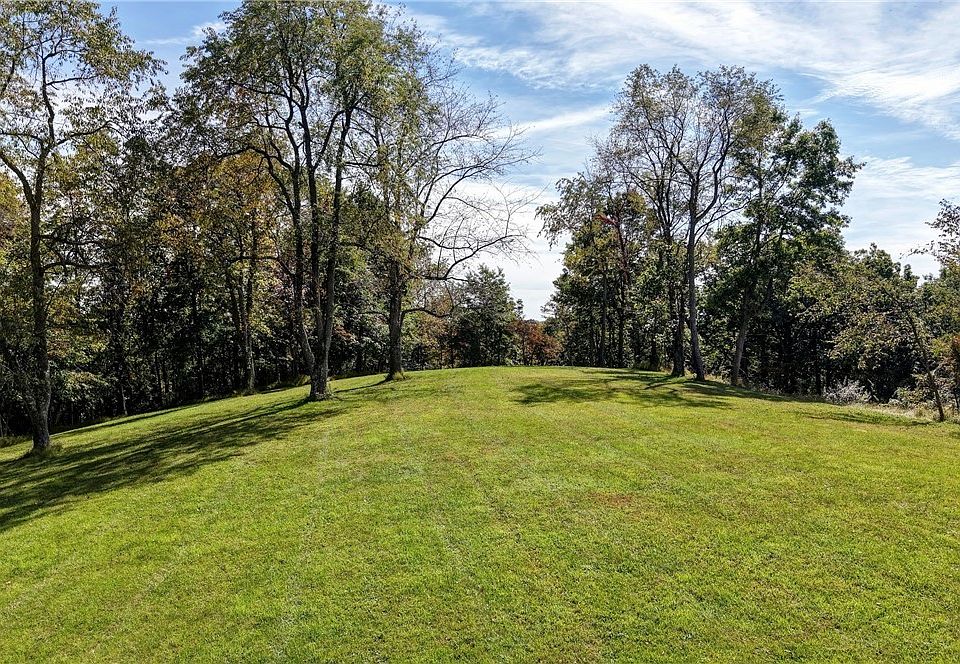 1st image of Edie Hill Rd SE