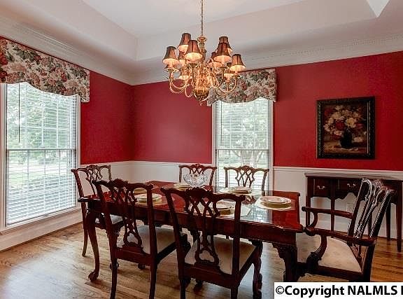 3rd image of 3007 Tantallon Dr SE