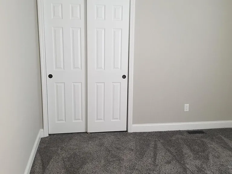 303 Gemini Dr — Photo 2