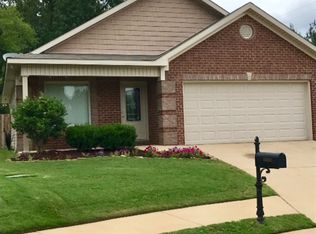 5002 Smithfield Cir, Northport, AL 35473
