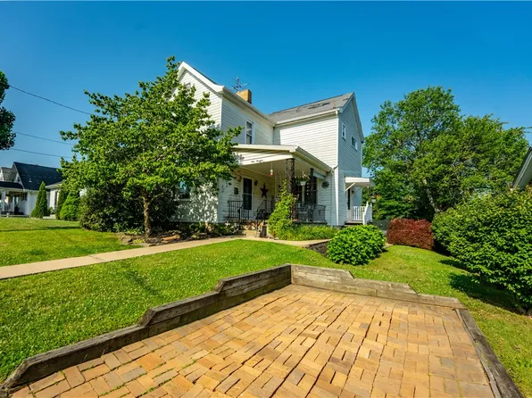 414 7th Ave, Beaver Falls, PA 15010