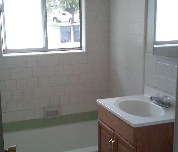 4069 McKenzie St — Photo 2