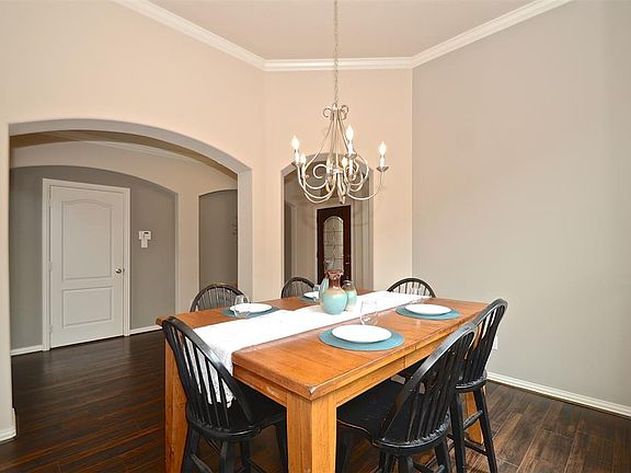 5th image of 17402 Sandalisle Ln