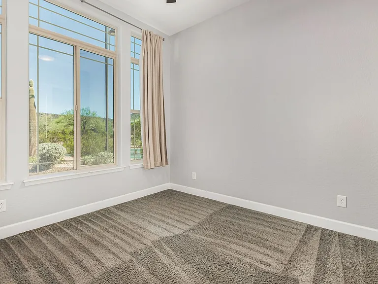 11905 W Creosote Dr — Photo 24