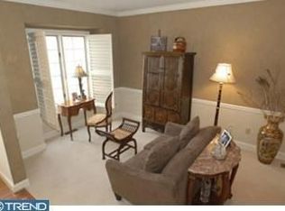 85 Highpoint Dr, Berwyn, PA 19312