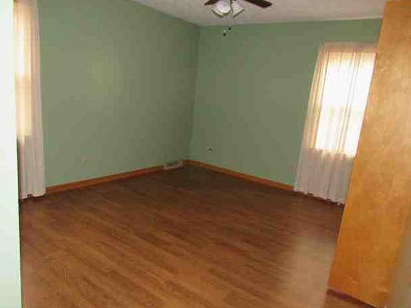 5th image of 3832 Robert Frost Dr