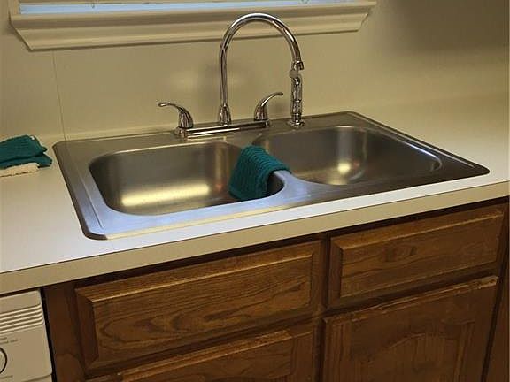 5th image of 157 Yellowstone Dr #11