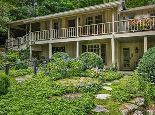 25 Marthas Ln, Highlands, NC 28741