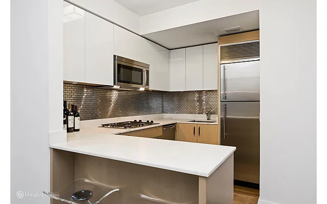 Rented by Douglas Elliman | media 4
