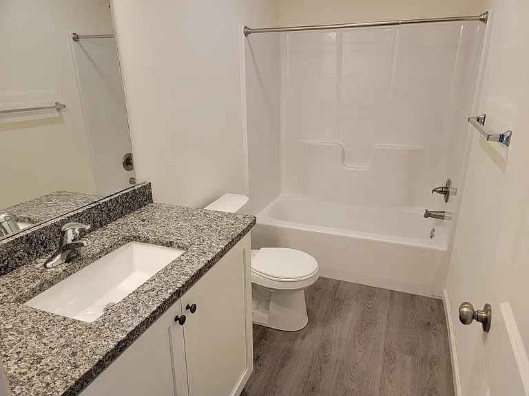 4620 Commerce St — Photo 19