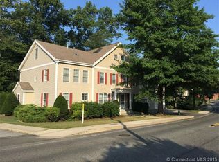 4 East Ct, Derby, CT 06418